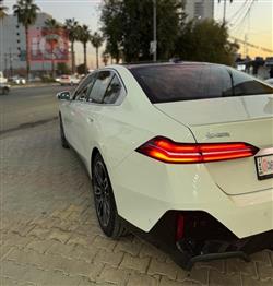 بي ام دبليو الفئة 5